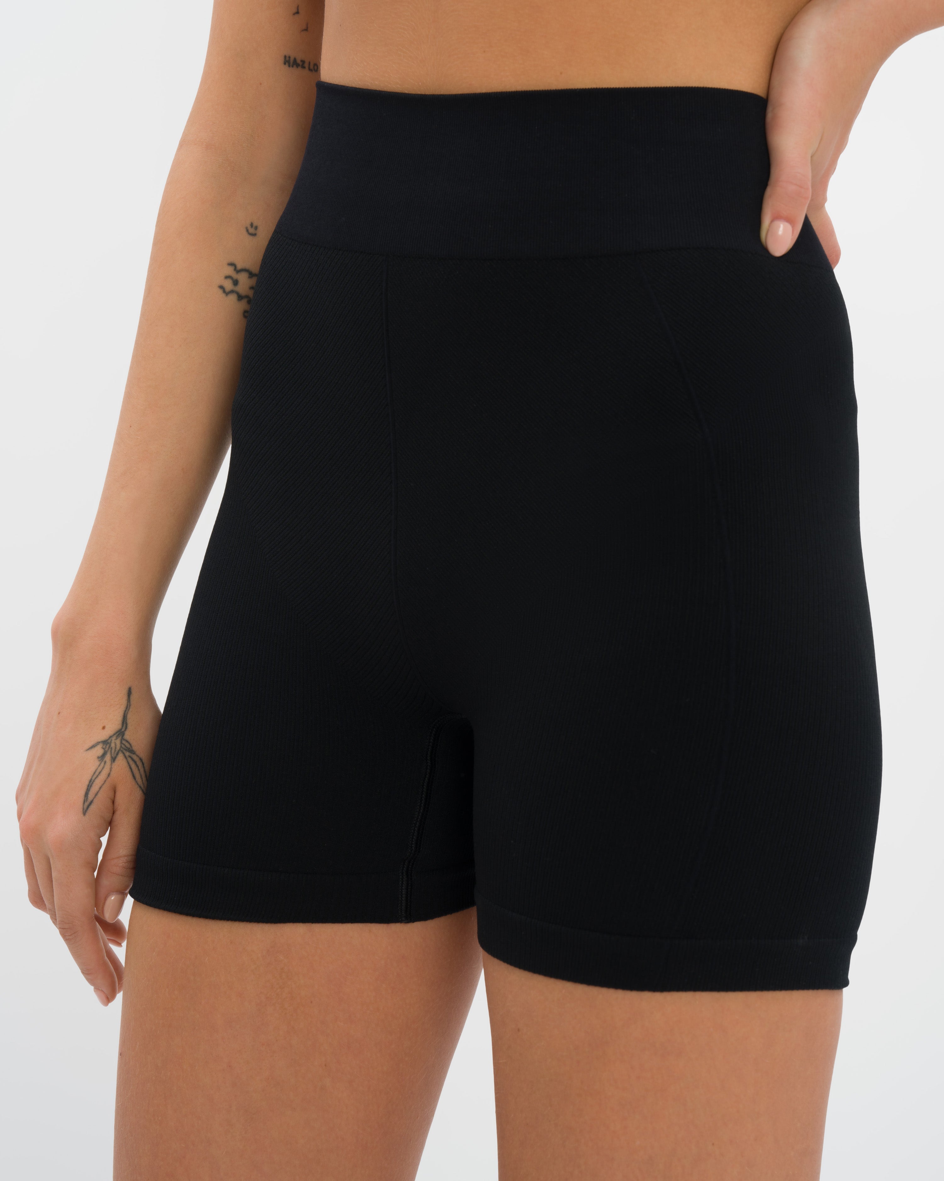 Serena Hotpant Set - Black